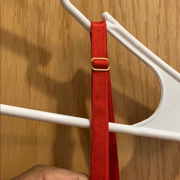 Dress - Picture 7 of 7